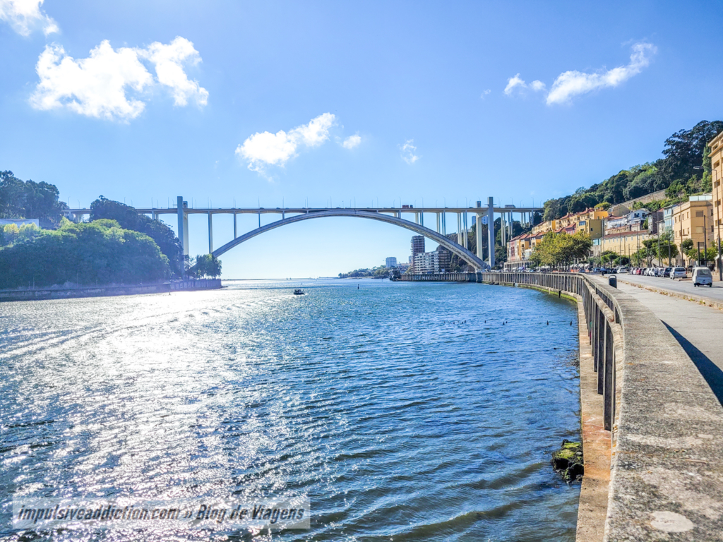 Ponte da Arrábida no Porto