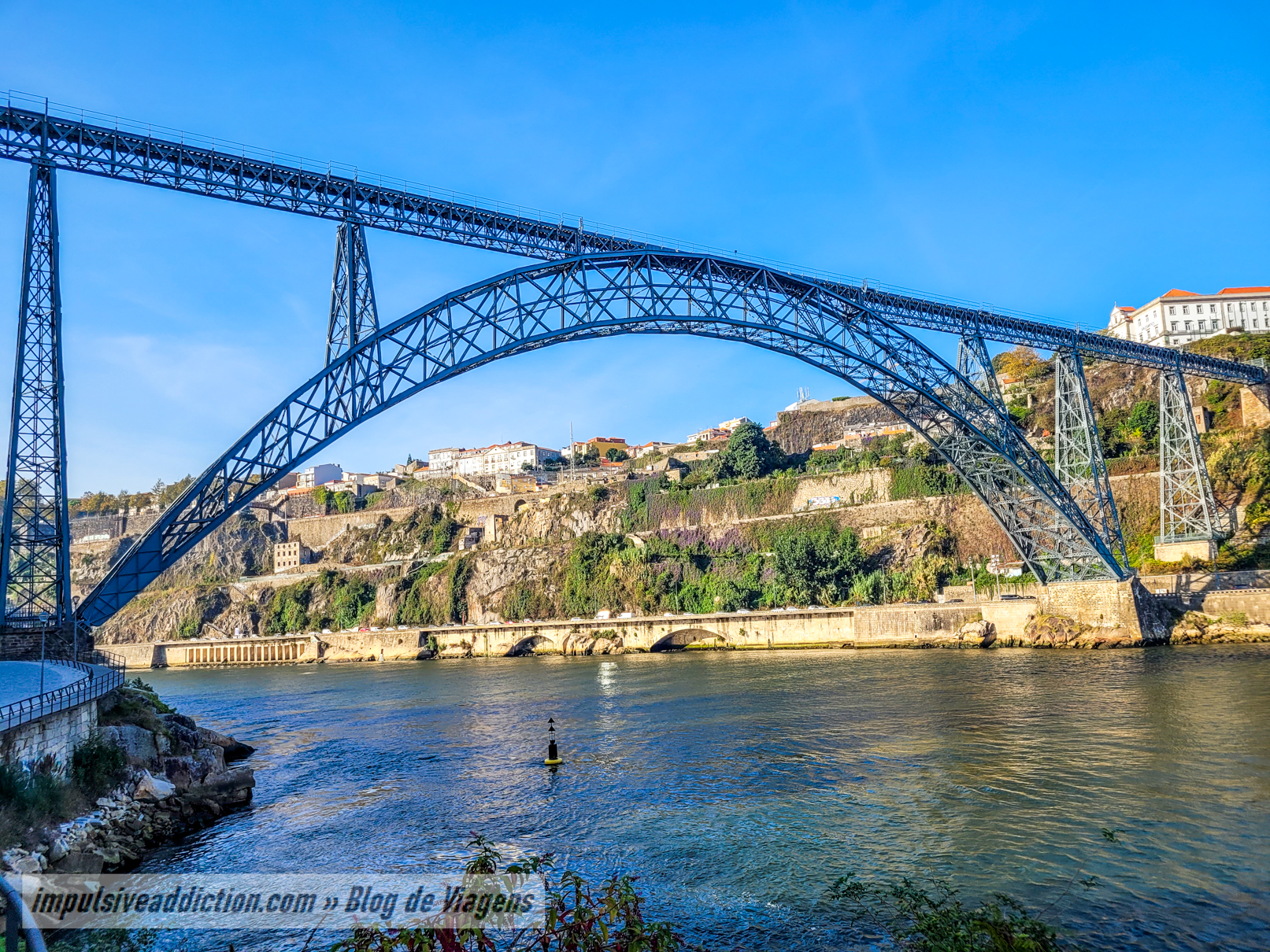 Ponte Maria Pia a partir do cais de Quebrantões - Porto | O que visitar