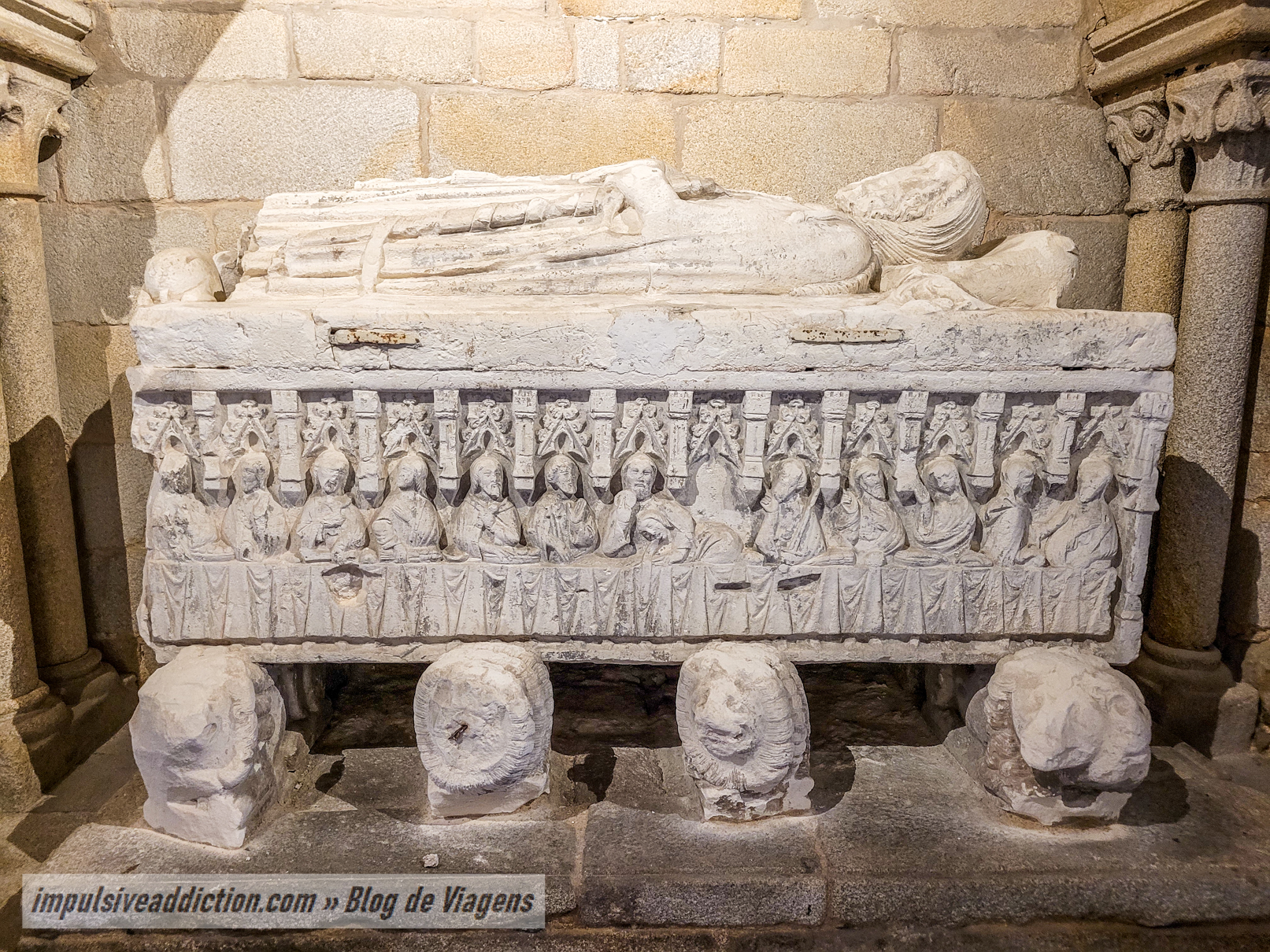 Knight João Gordo's Tomb
