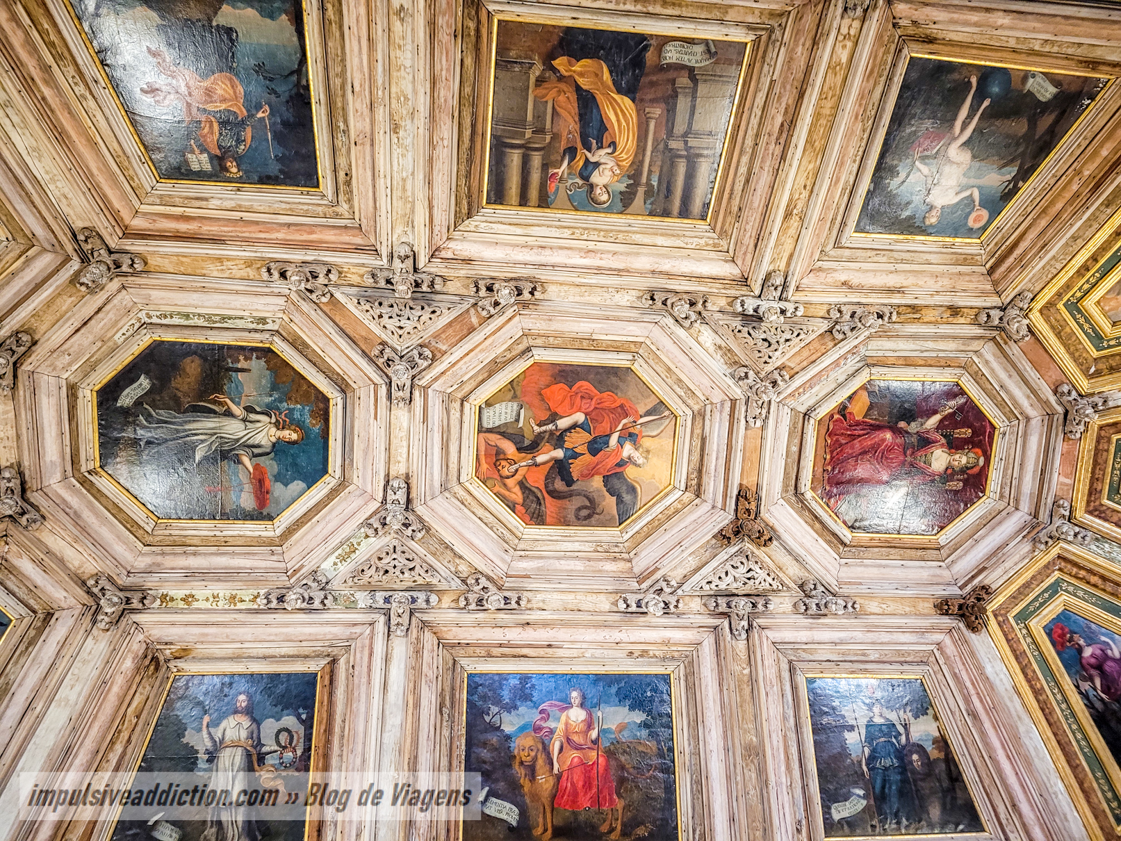 Ceiling of the Chapter Room in Porto Cathedral