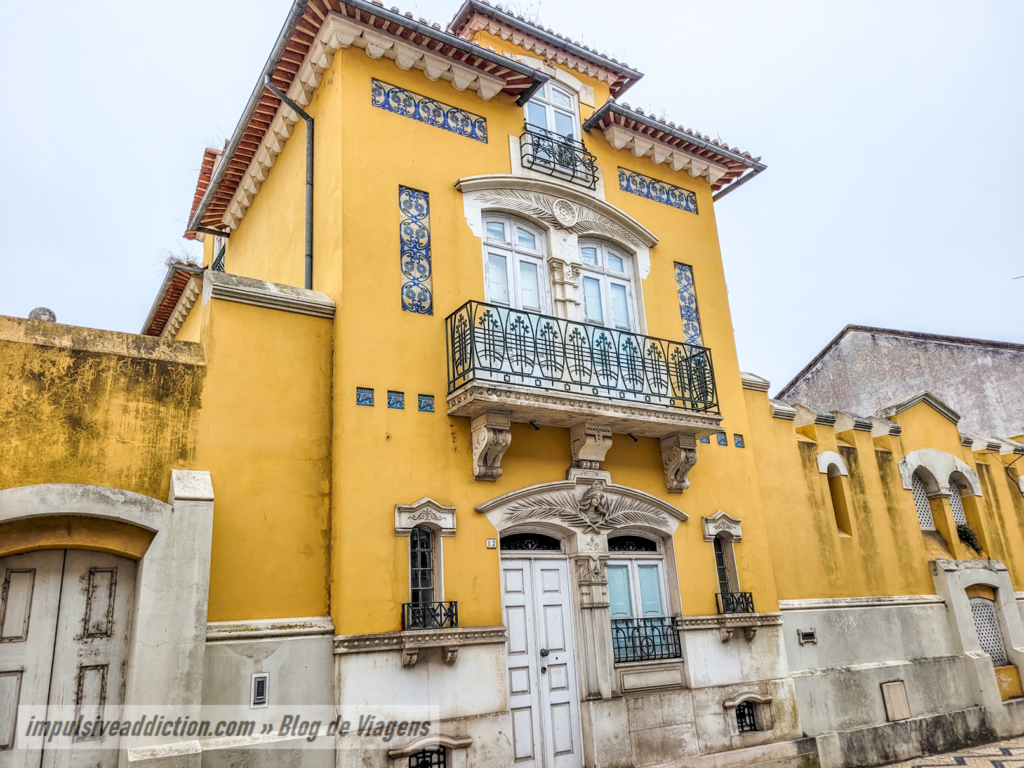 Art Nouveau on Rua do Carmo