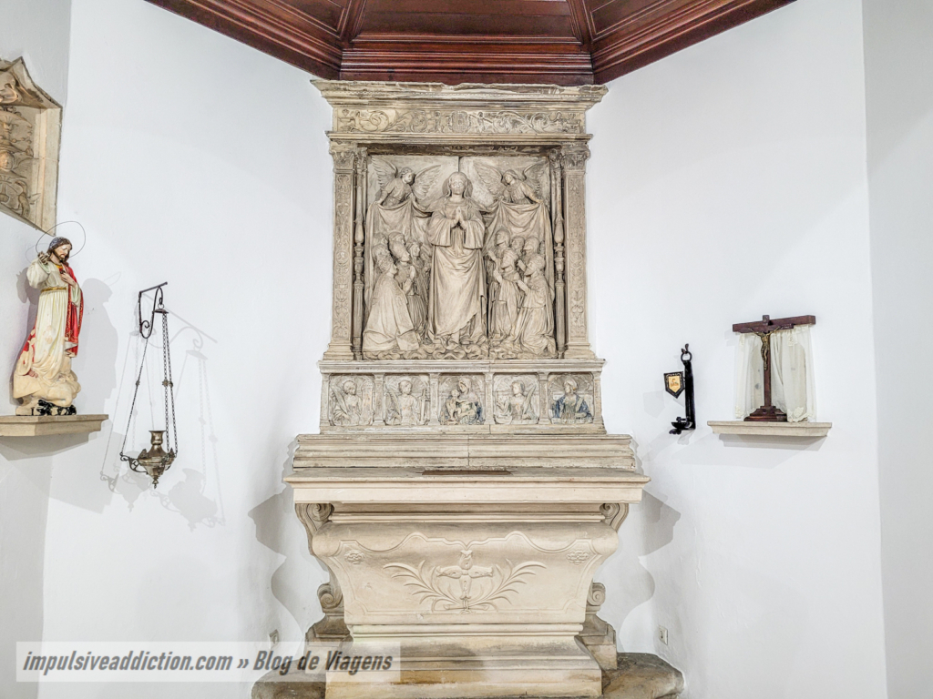 Interior da Capela de Varziela