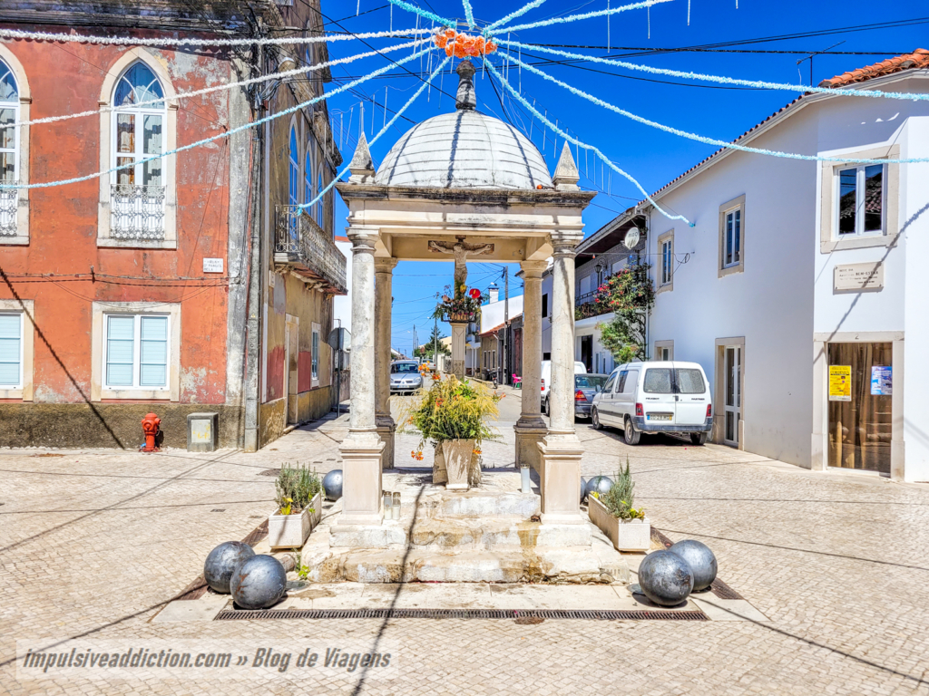 Cruzeiro de Póvoa de Lomba