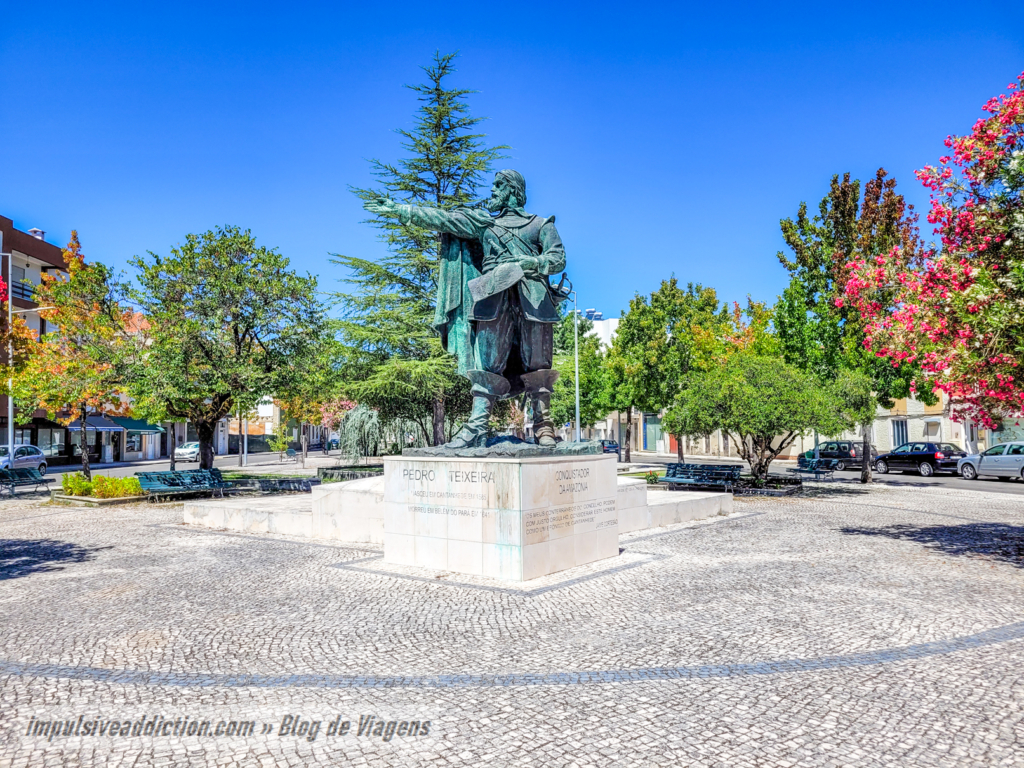 Estátua de Pedro Teixeira