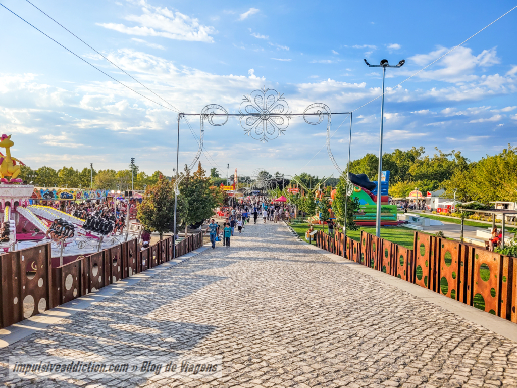 Recinto da Festa de São Mateus no Parque dos Bacelos