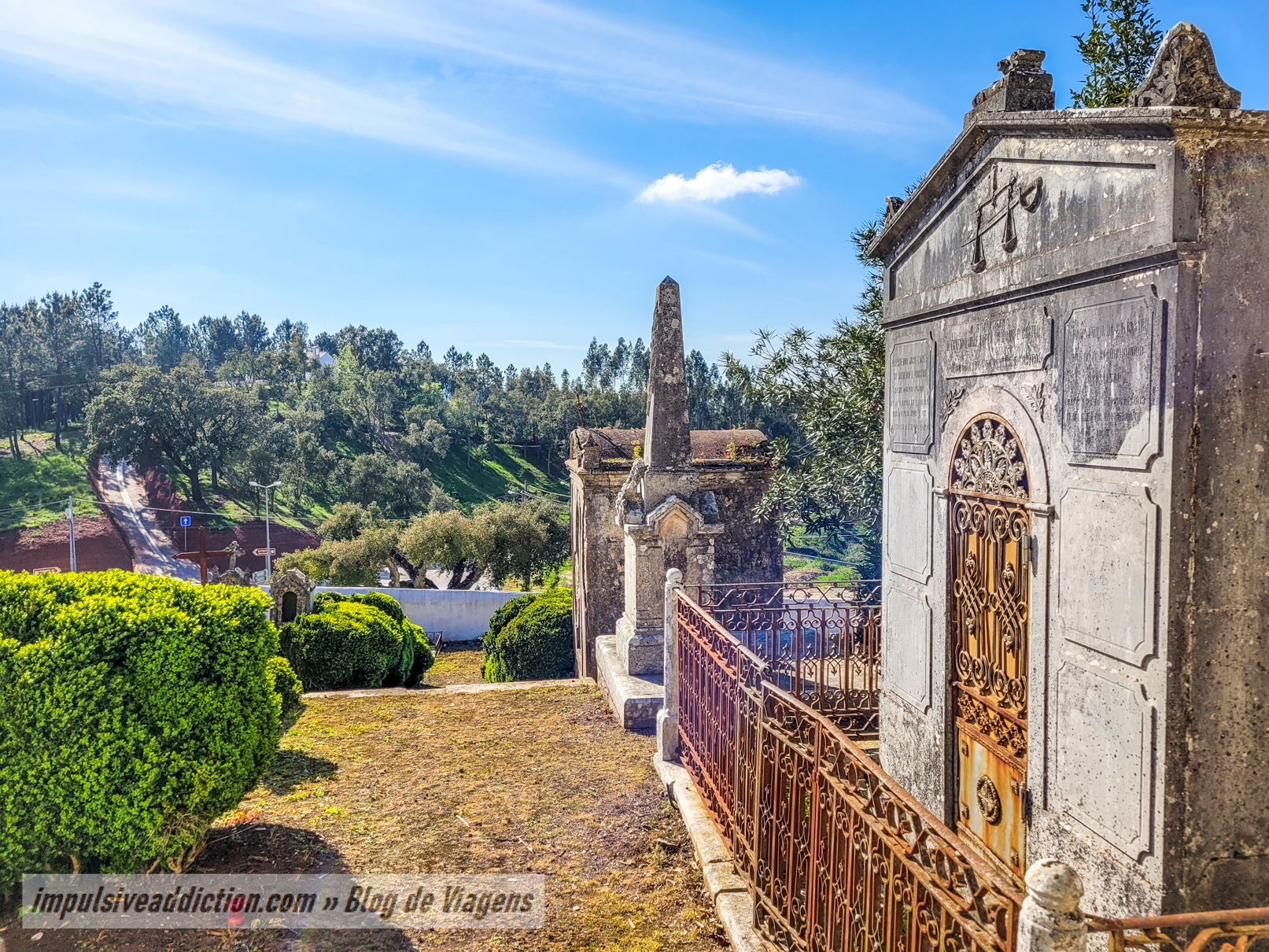 Cemitério de Maçãs de Dona Maria