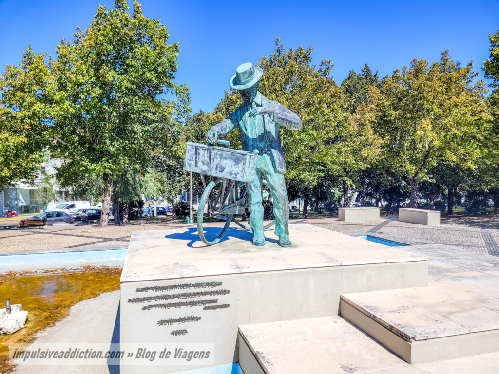 Monumento ao Ourives Ambulante