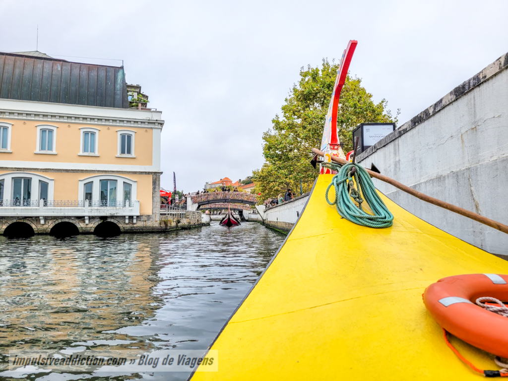 Moliceiro Boat Ride through the Canals of Aveiro