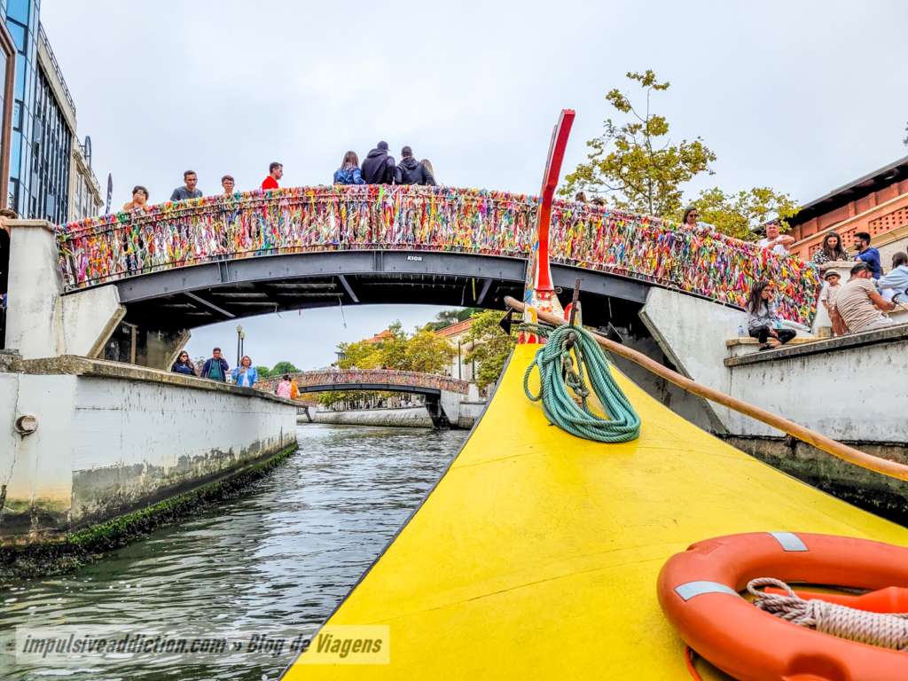 Moliceiro Boat Ride through the Canals of Aveiro