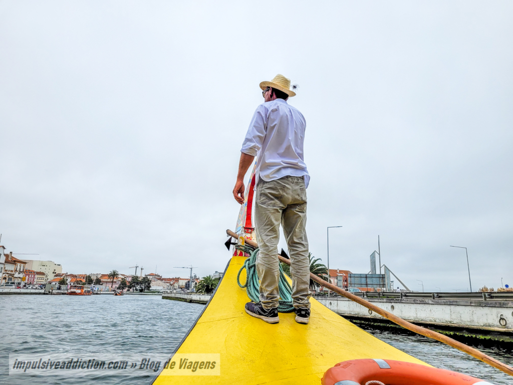 Moliceiro Boat Ride through the Canals of Aveiro