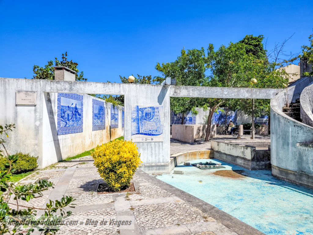 Azulejos at the Municipal Square