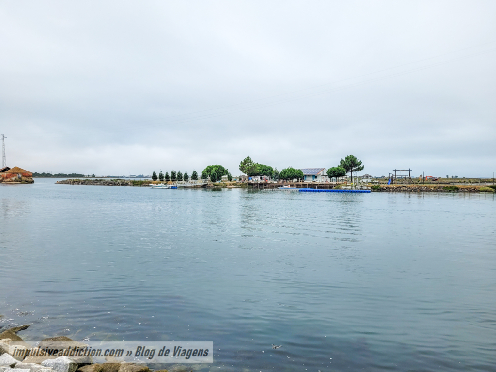 Ria de Aveiro next to the Salt Flats of Aveiro