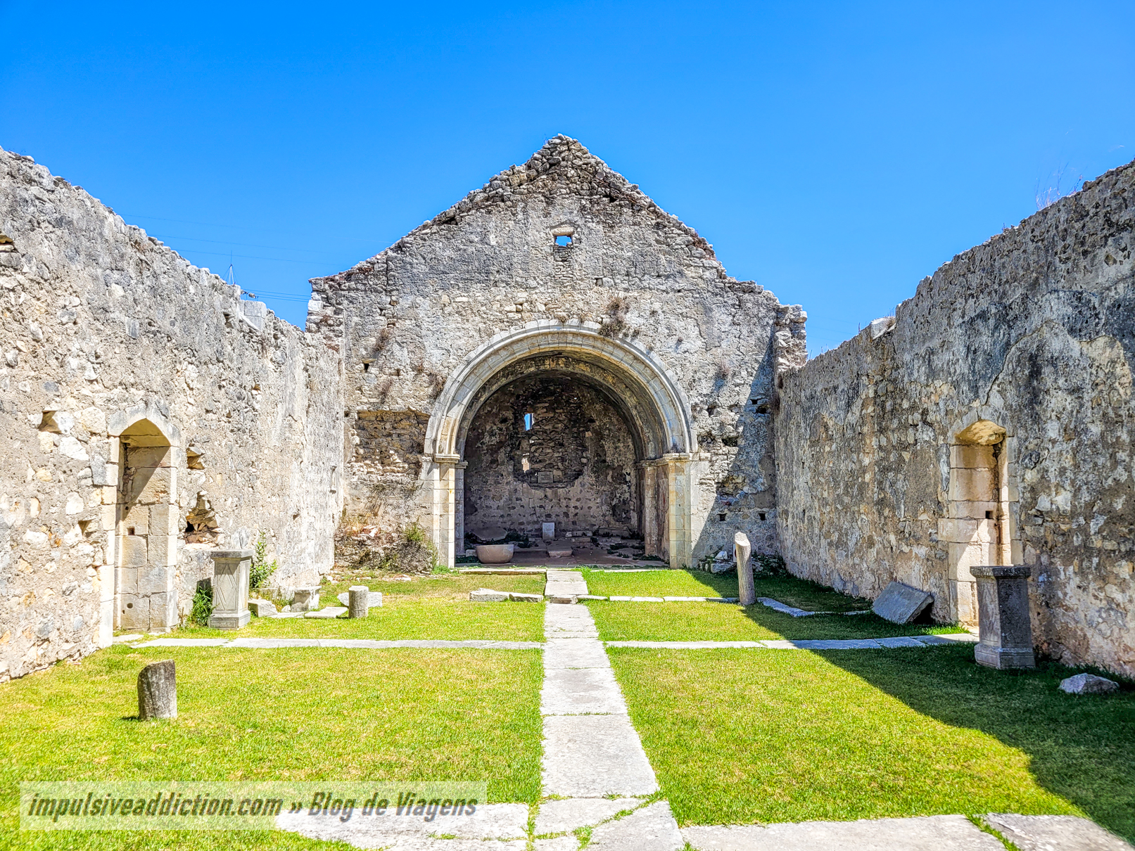 Ruínas da Igreja de Nossa Senhora de Finisterra