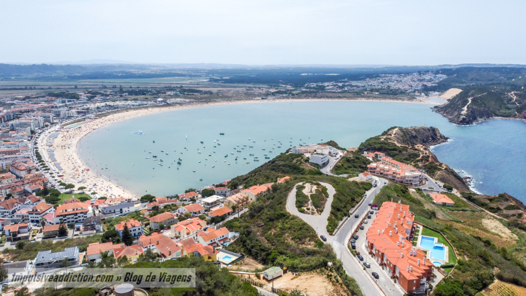 Baía de São Martinho do Porto