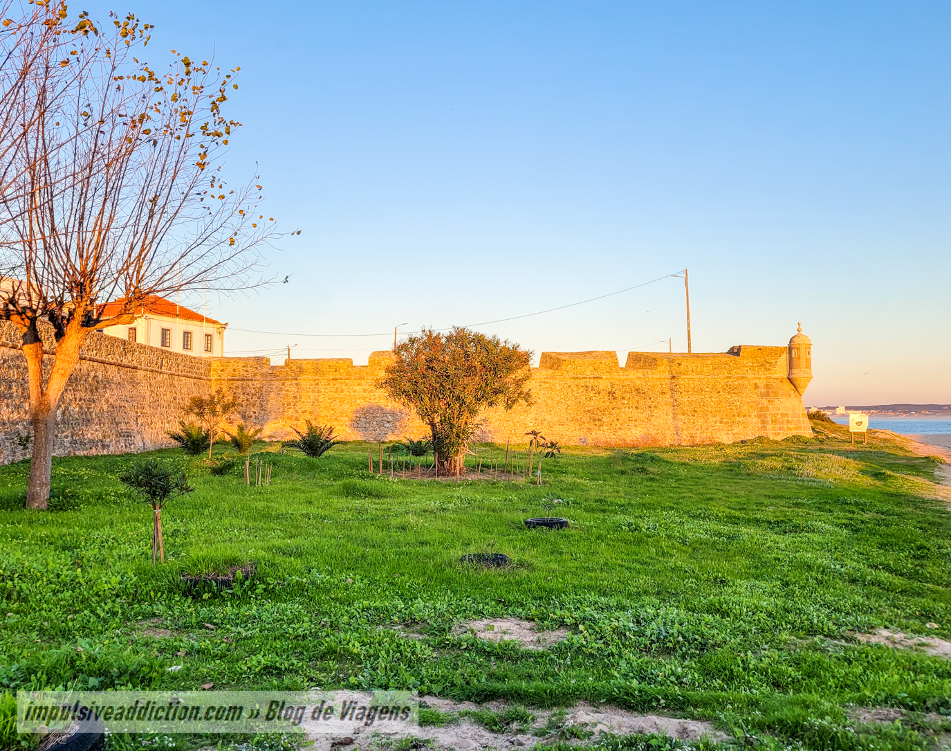 Caminho do Forte da Luz