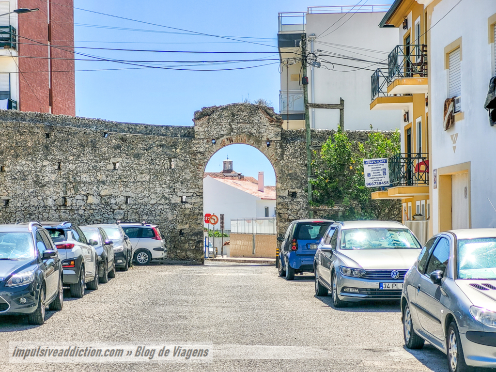 Muralhas do Sítio da Nazaré