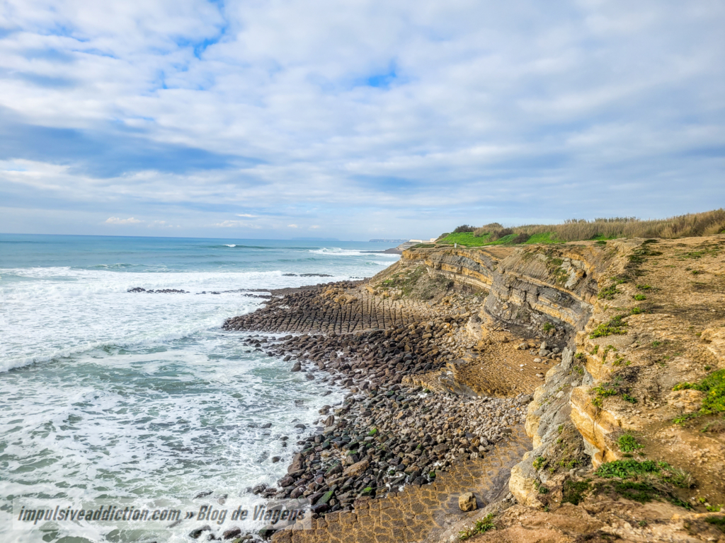Porto Batel Rock Formations and São Marcos Beach