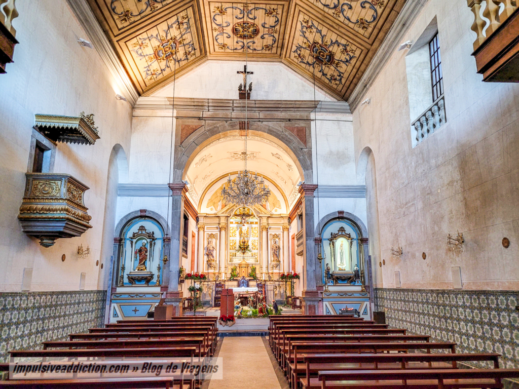 Interior do Santuário do Bom Jesus do Carvalhal