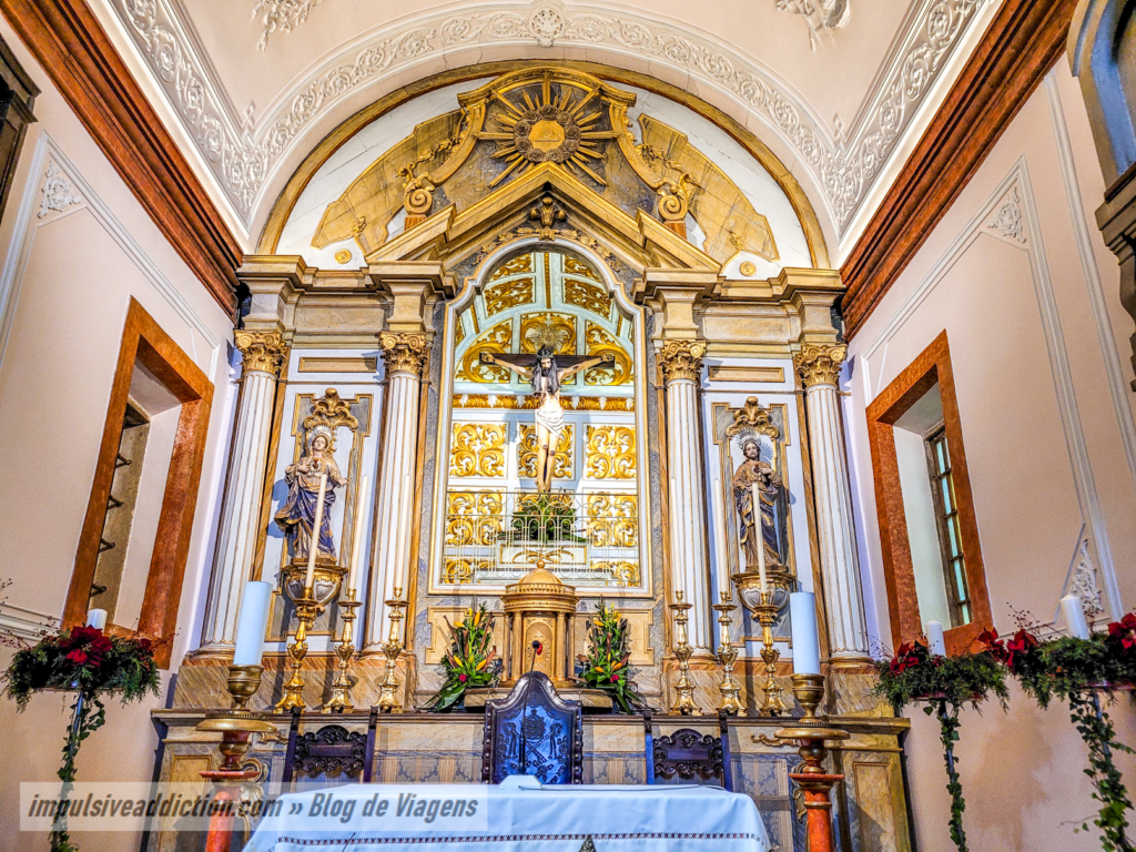 Interior do Santuário do Bom Jesus do Carvalhal