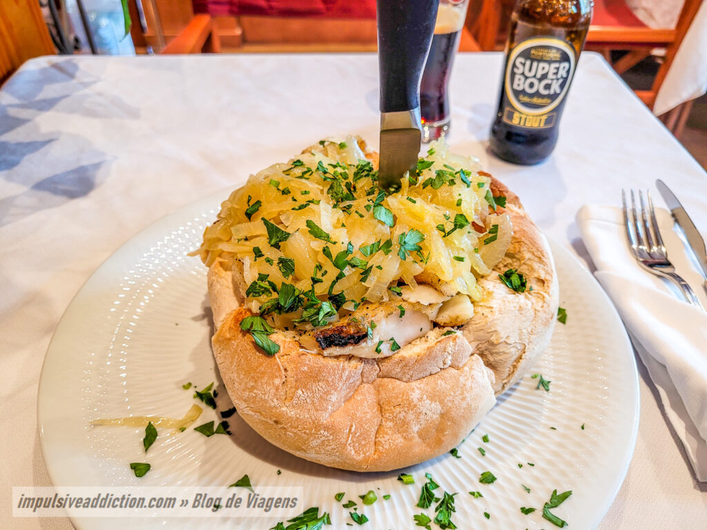 Bacalhau in bread