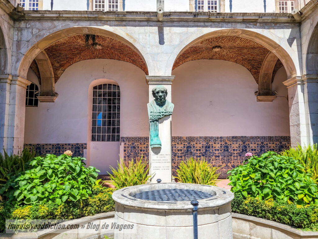 Claustro da Igreja da Misericórdia de Coimbra