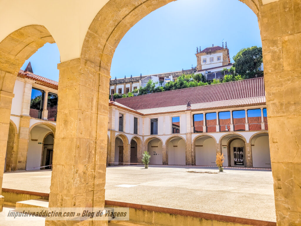Cloister of the Convent of São Francisco