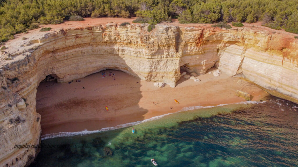 Praia da Corredoura | Melhores praias do Carvoeiro e Lagoa