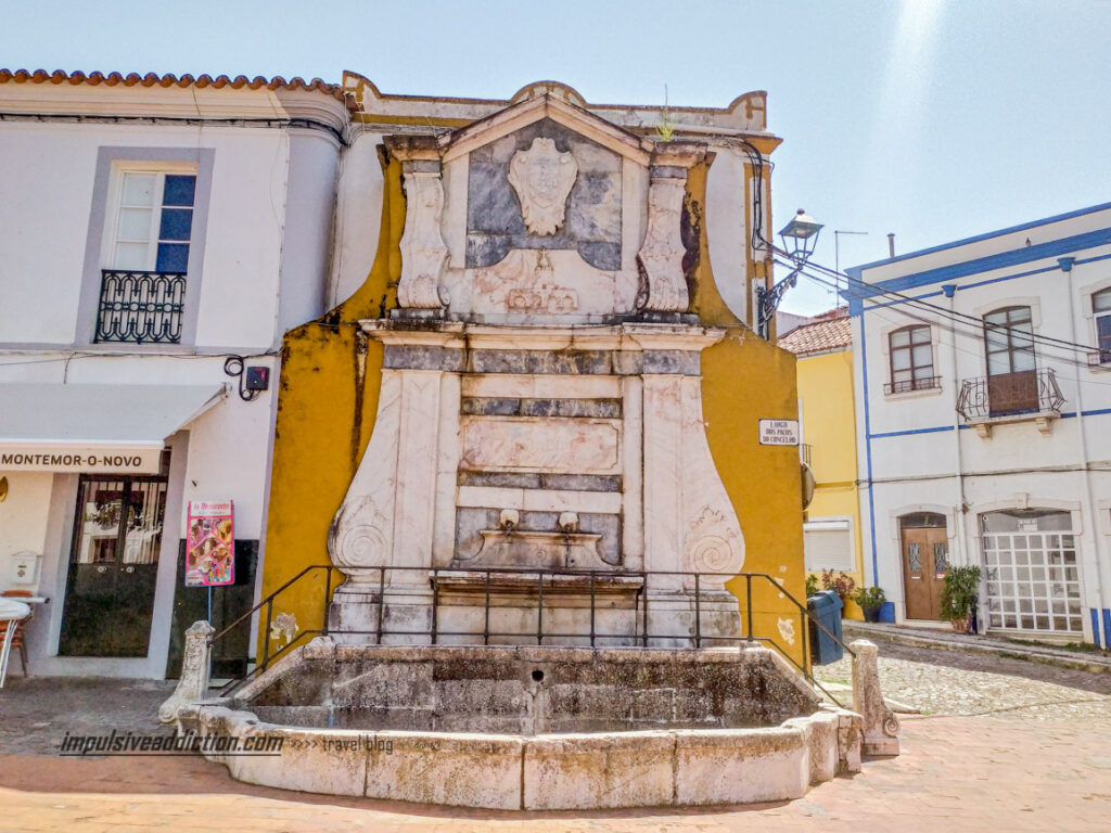 Fountain in Montemor-o-Novo