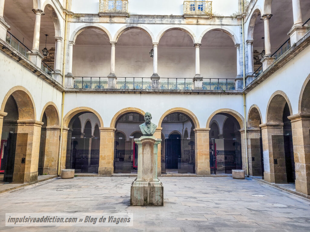 Paço Real da Universidade de Coimbra - Claustro