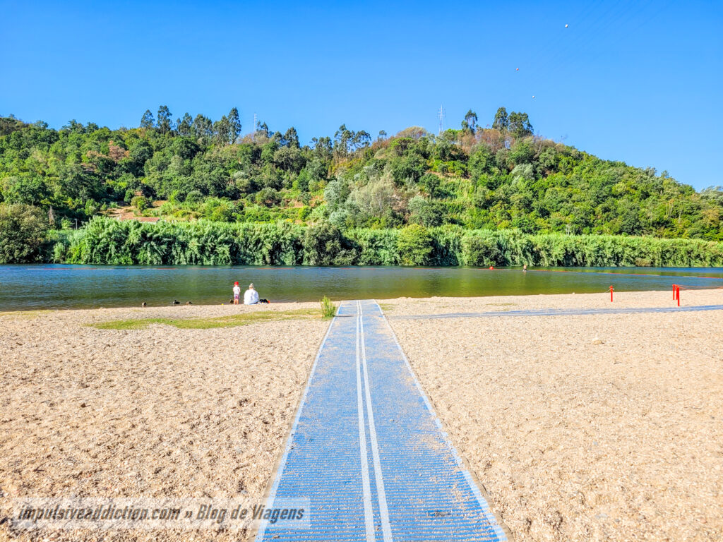 River Beach of Rebolim