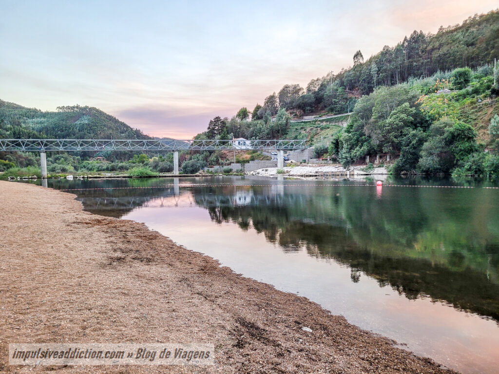 Palheiros and Zorro river beach