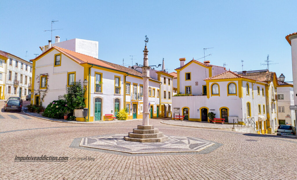 Republic Square in Sardoal - N2 Portugal Road trip