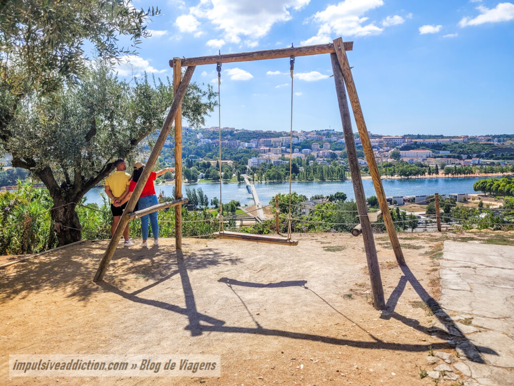 Swing and viewpoint next to the Major Seminary of Coimbra