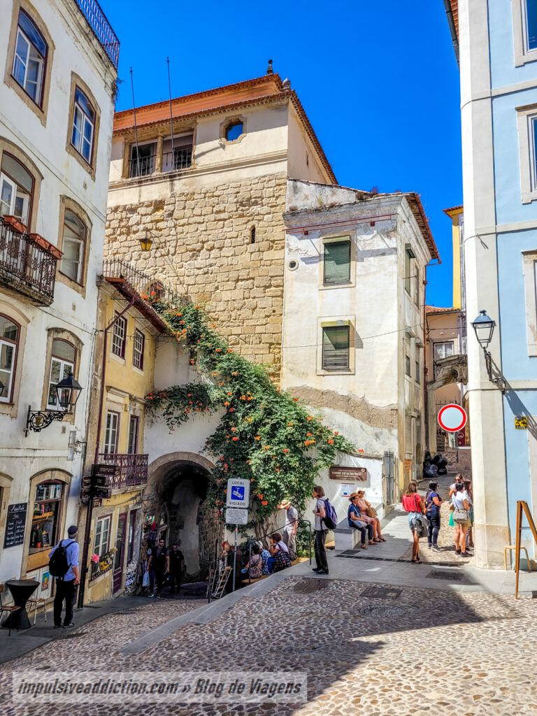 Almedina Tower and Arch
