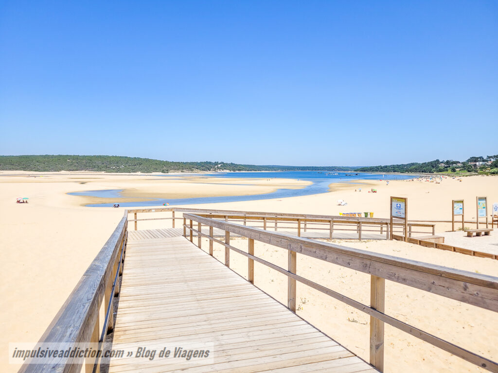 Albufeira Lagoon | Best Beaches in Sesimbra