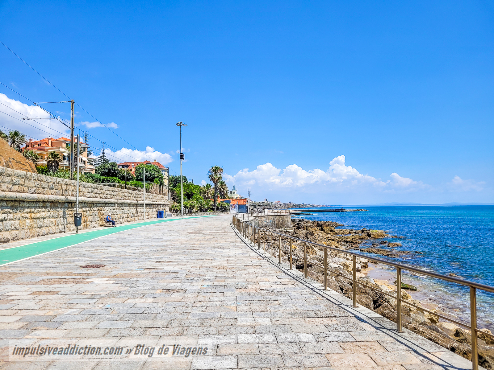 Seaside Promenade in Cascais / Estoril