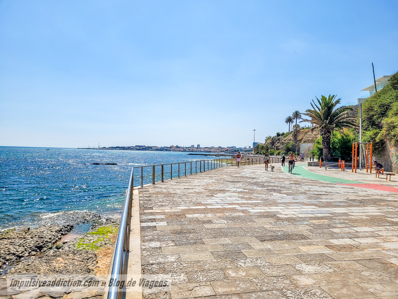 Seaside Promenade in Cascais / Estoril