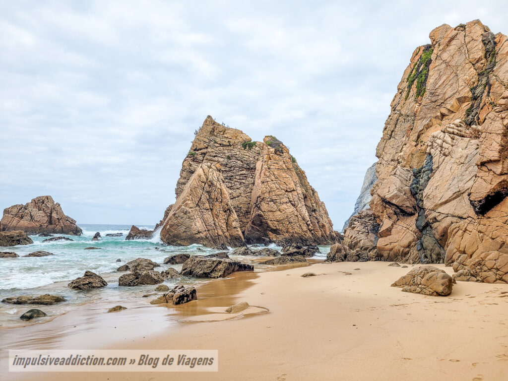 Ursa Beach rock formations