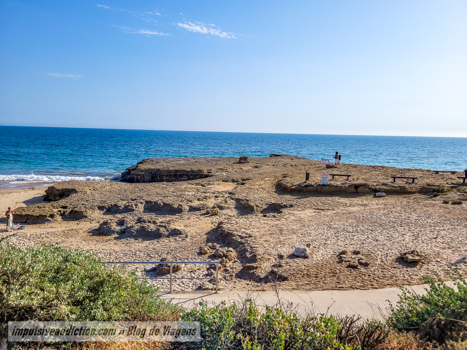 Miocene Rocks between Gémeos Beach and Carcavelos Beach.