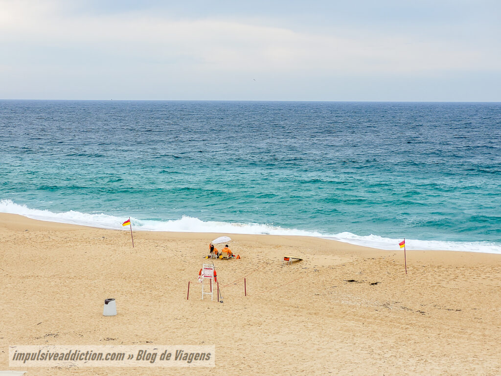 Fonte do Cortiço Beach