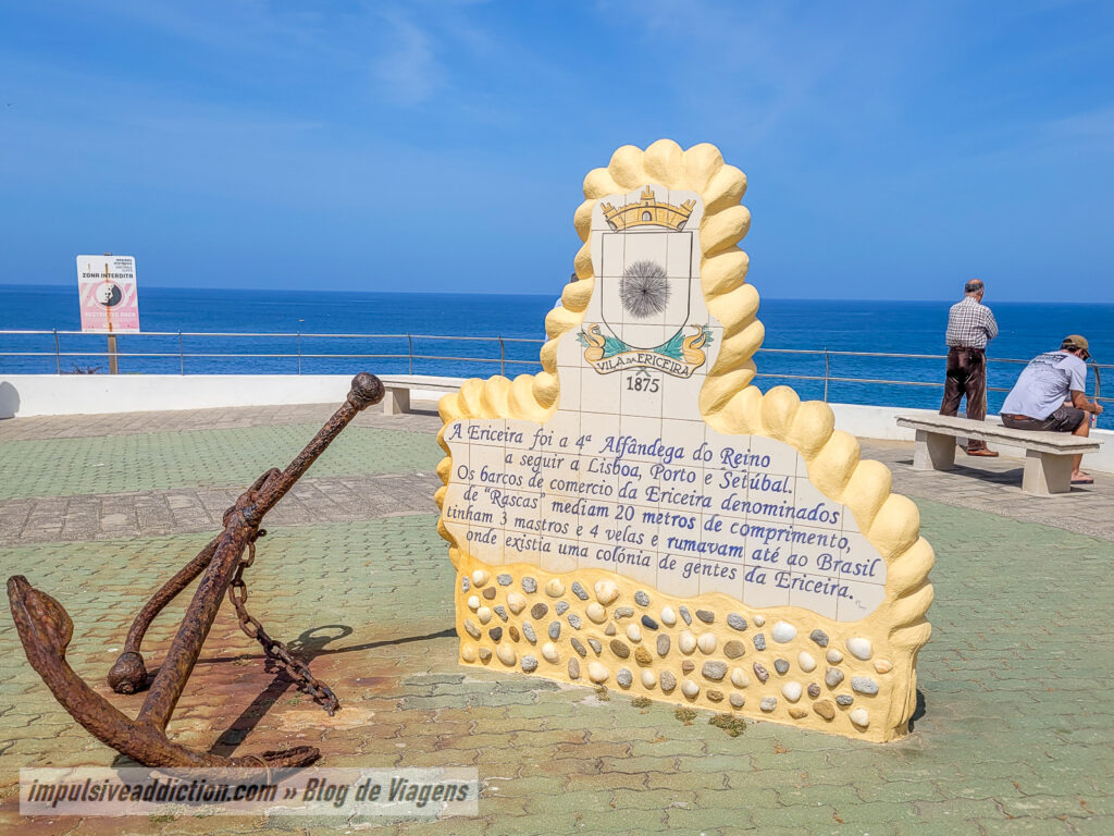 Monument near São Sebastião Beach in Ericeira / Mafra