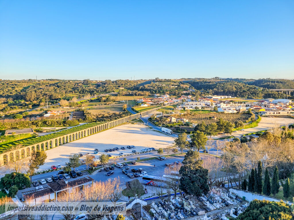 Aqueduto da Usseira ao visitar Óbidos