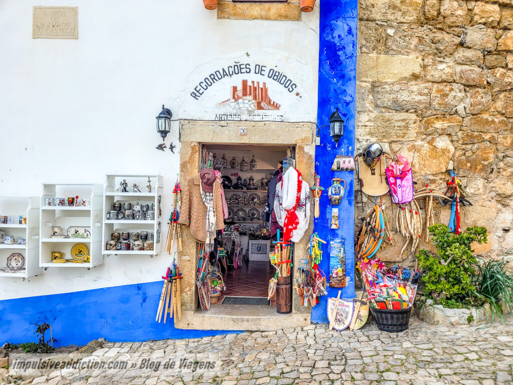 Lojas de Artesanto e Souvenirs ao visitar Óbidos