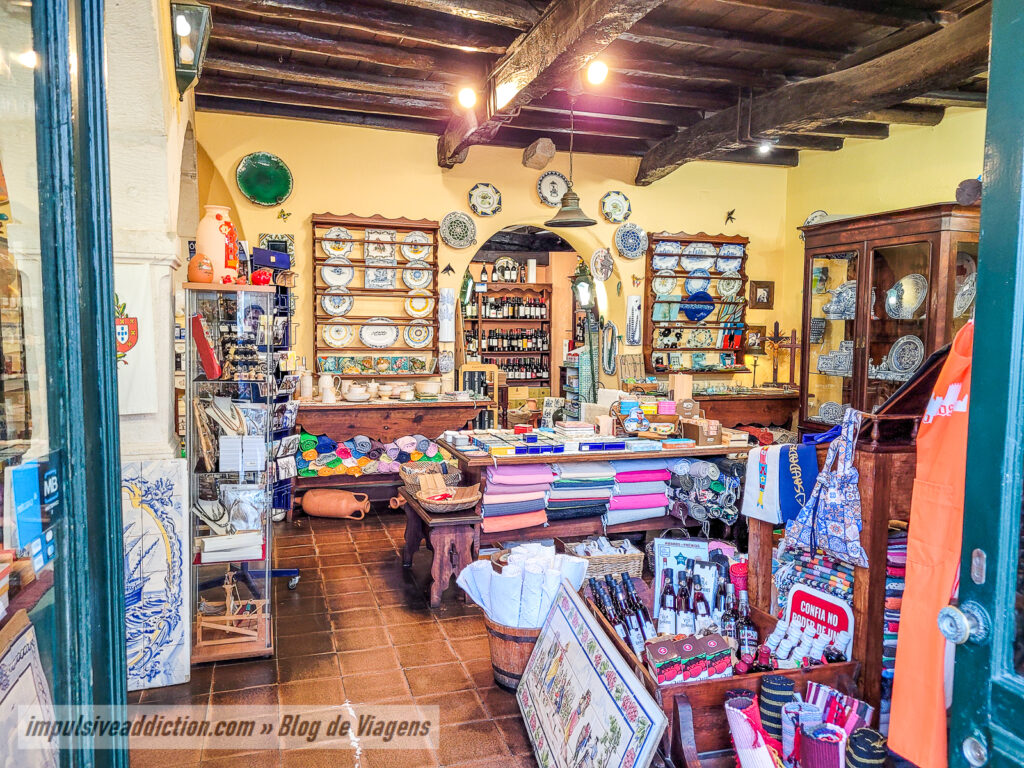 Lojas de Artesanto e Souvenirs ao visitar Óbidos