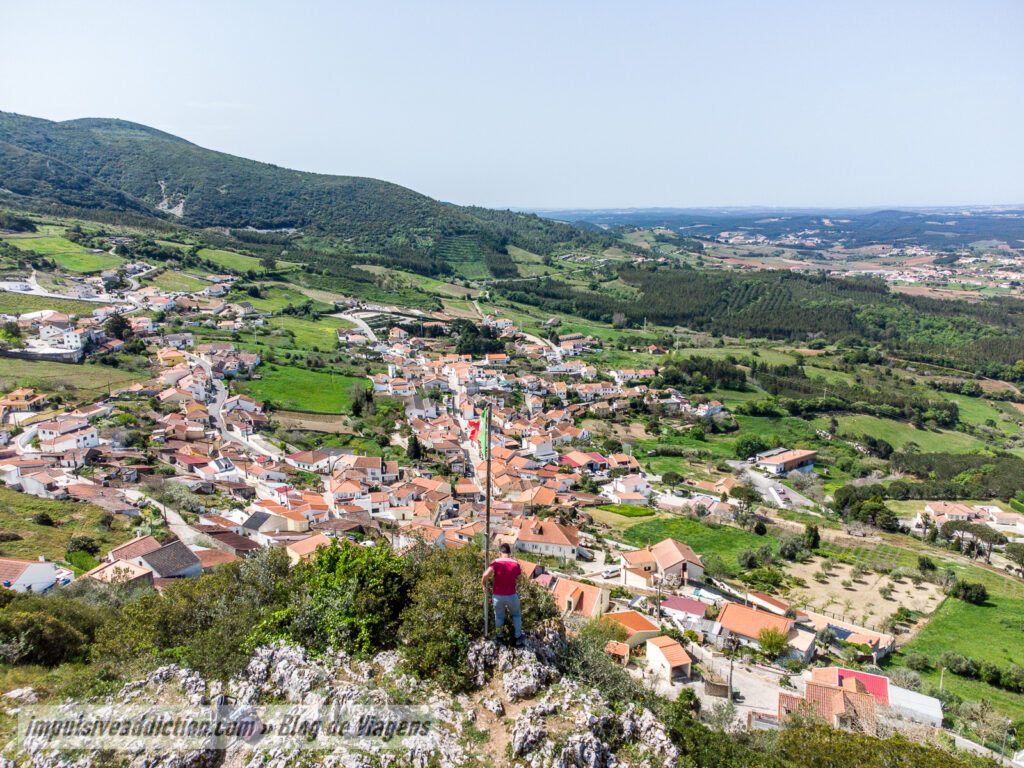 Miradouro do Castro de Pragança ao visitar a Serra do Montejunto