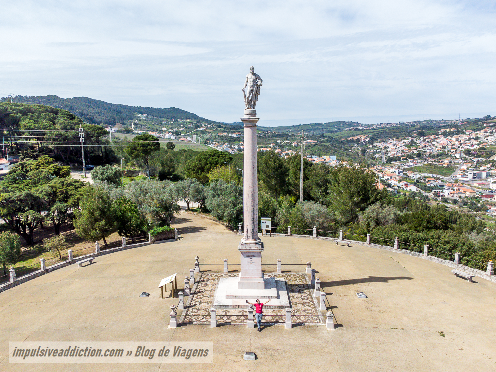 Miradouro de Alhandra / Monumento a Hércules