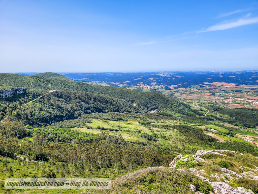 Miradouro do Pico da Abrigada na Serra de Montejunto