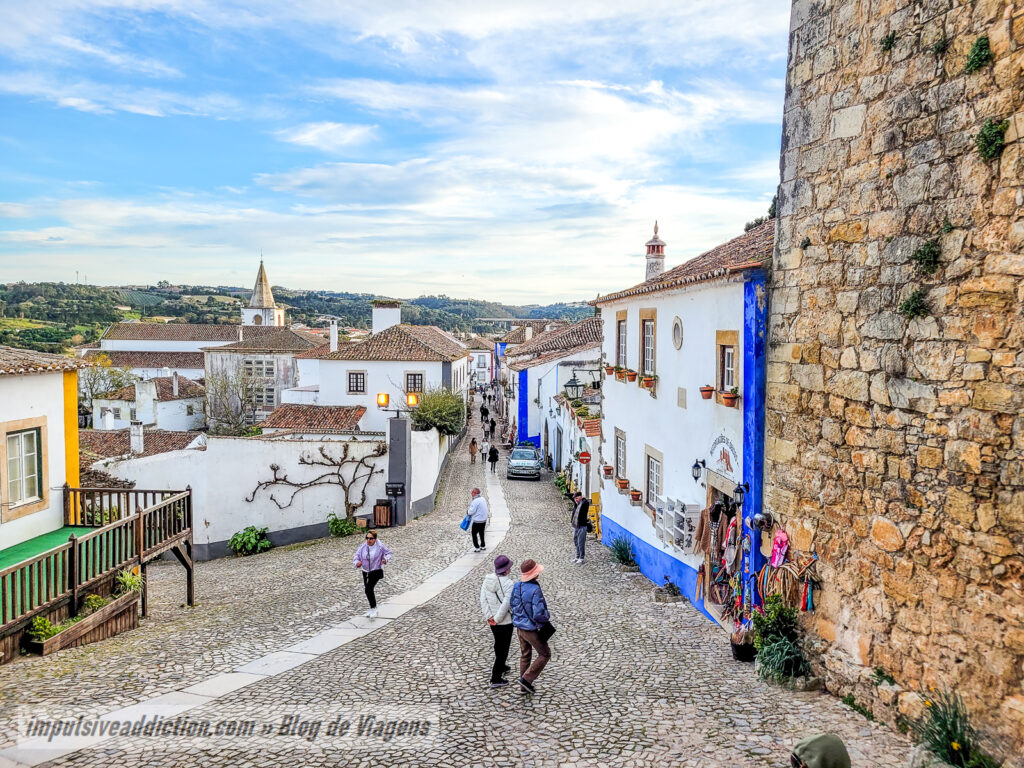 Rua Direita ao visitar Óbidos