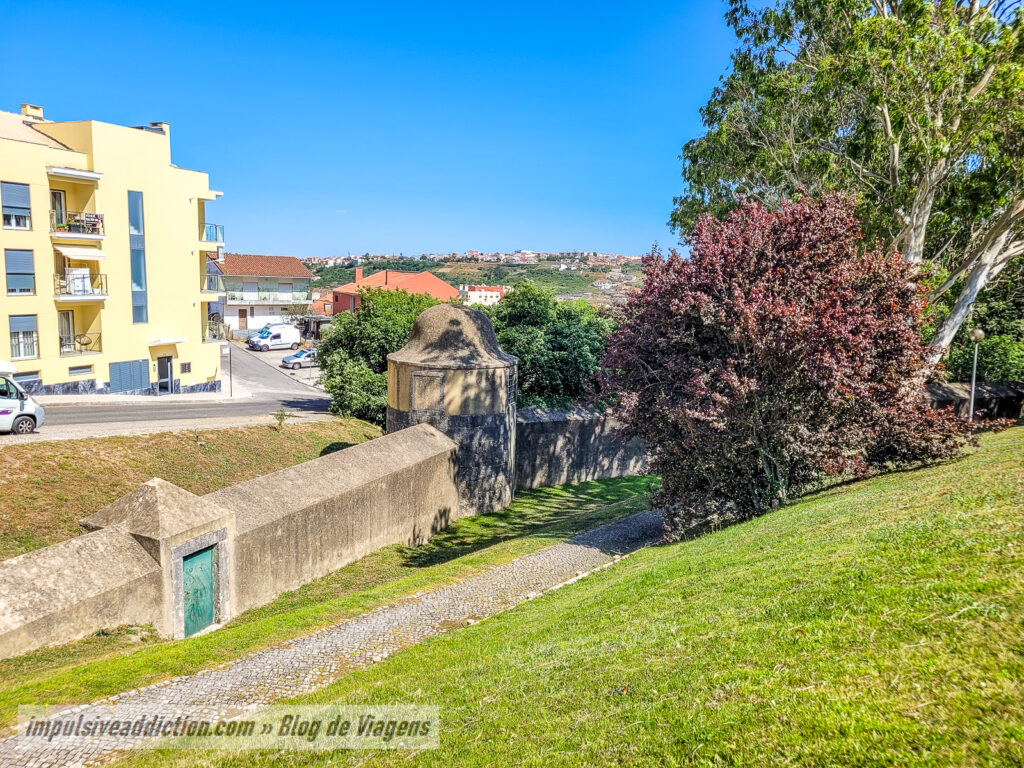 Troço do Aqueduto das Águas Livres em Caneças