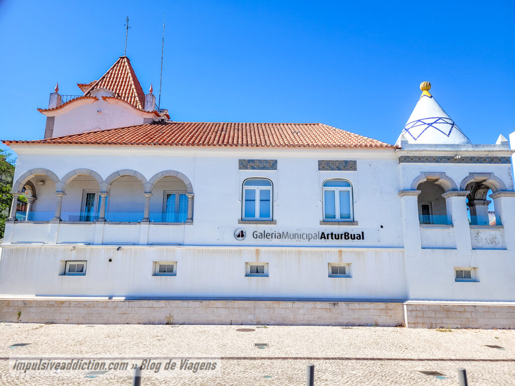 Galeria Municipal Artur Bual
